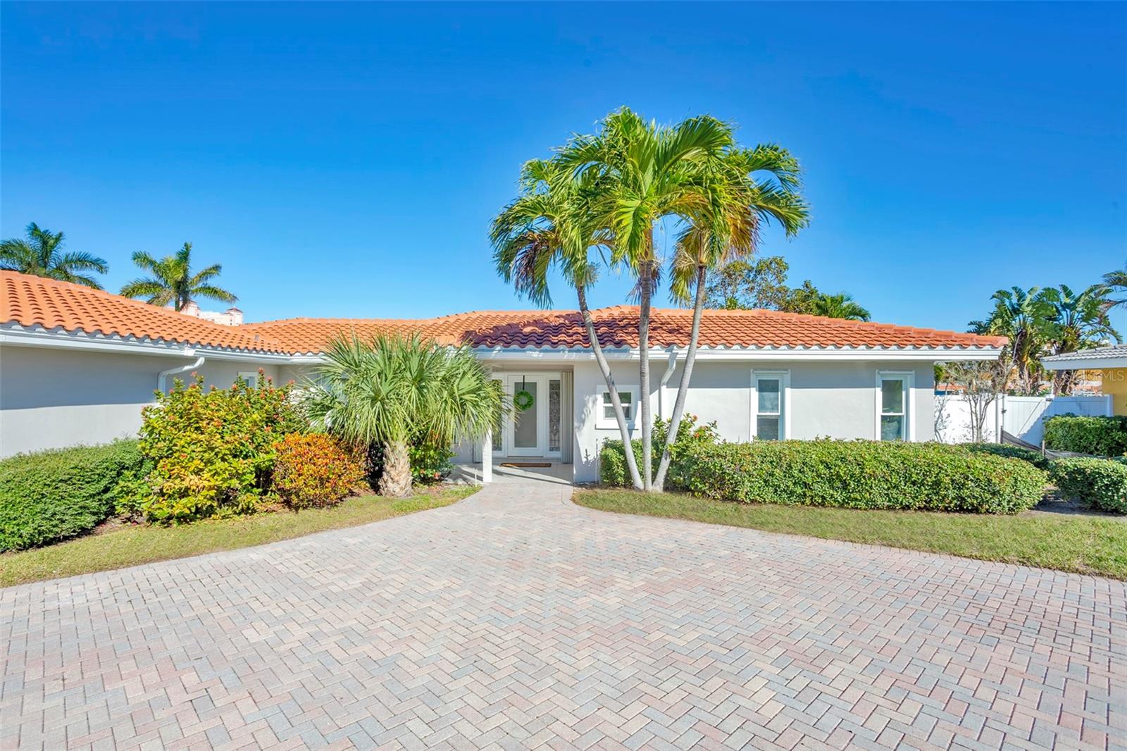 For sale: 136 BAYSIDE DRIVE, CLEARWATER BEACH FL 33767, CLEARWATER BEACH, FL