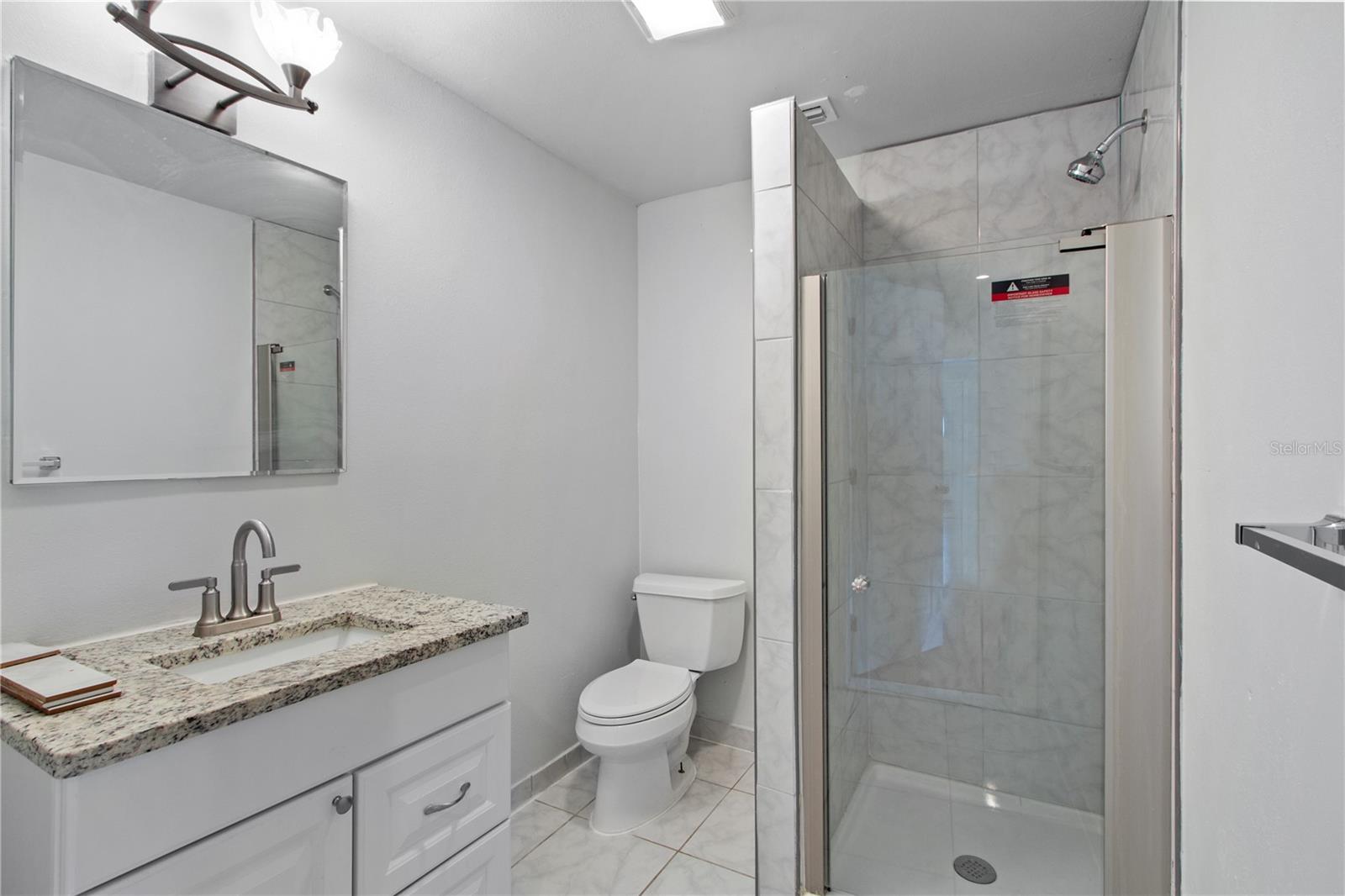 T3395795