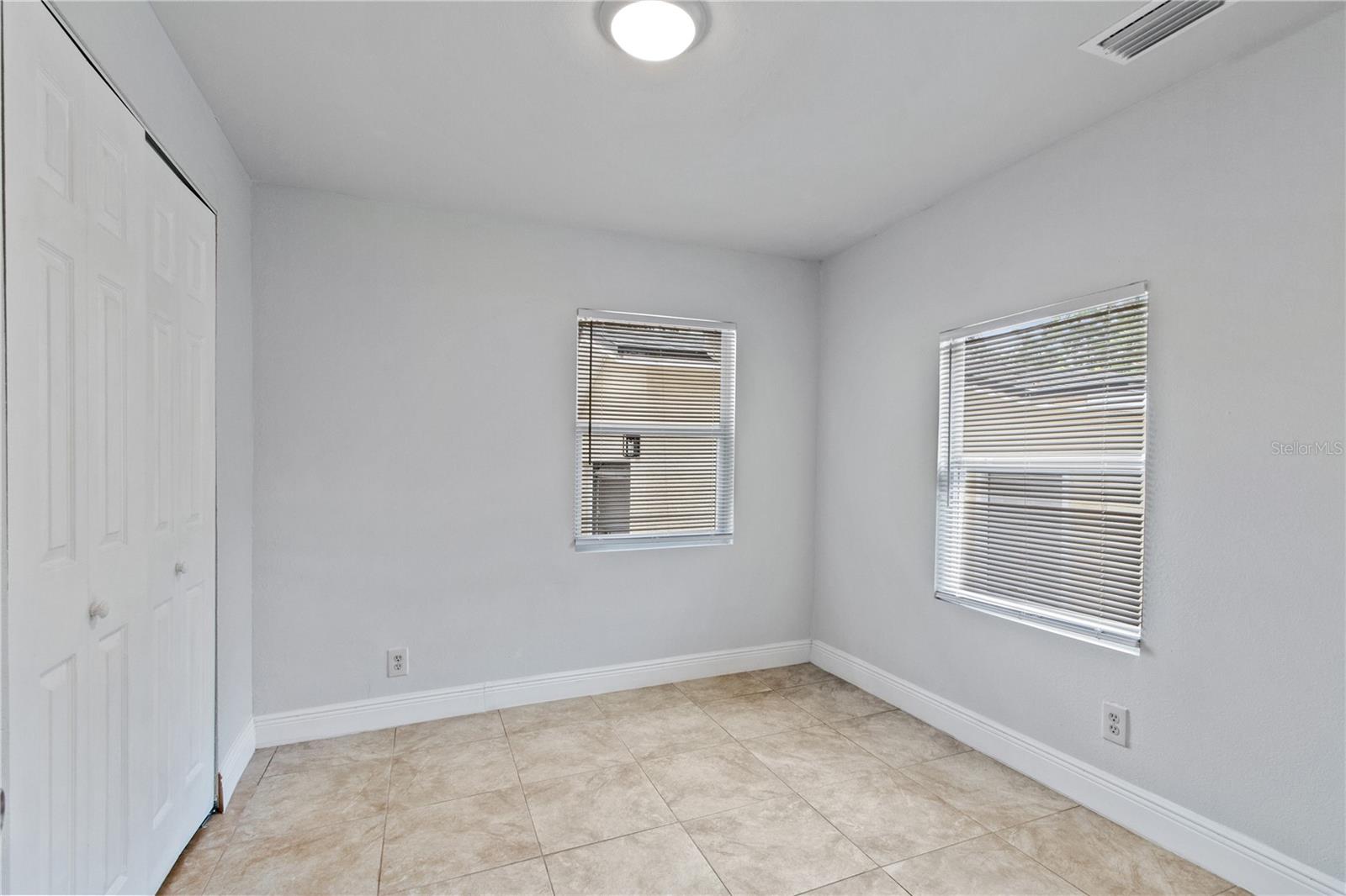 T3395795