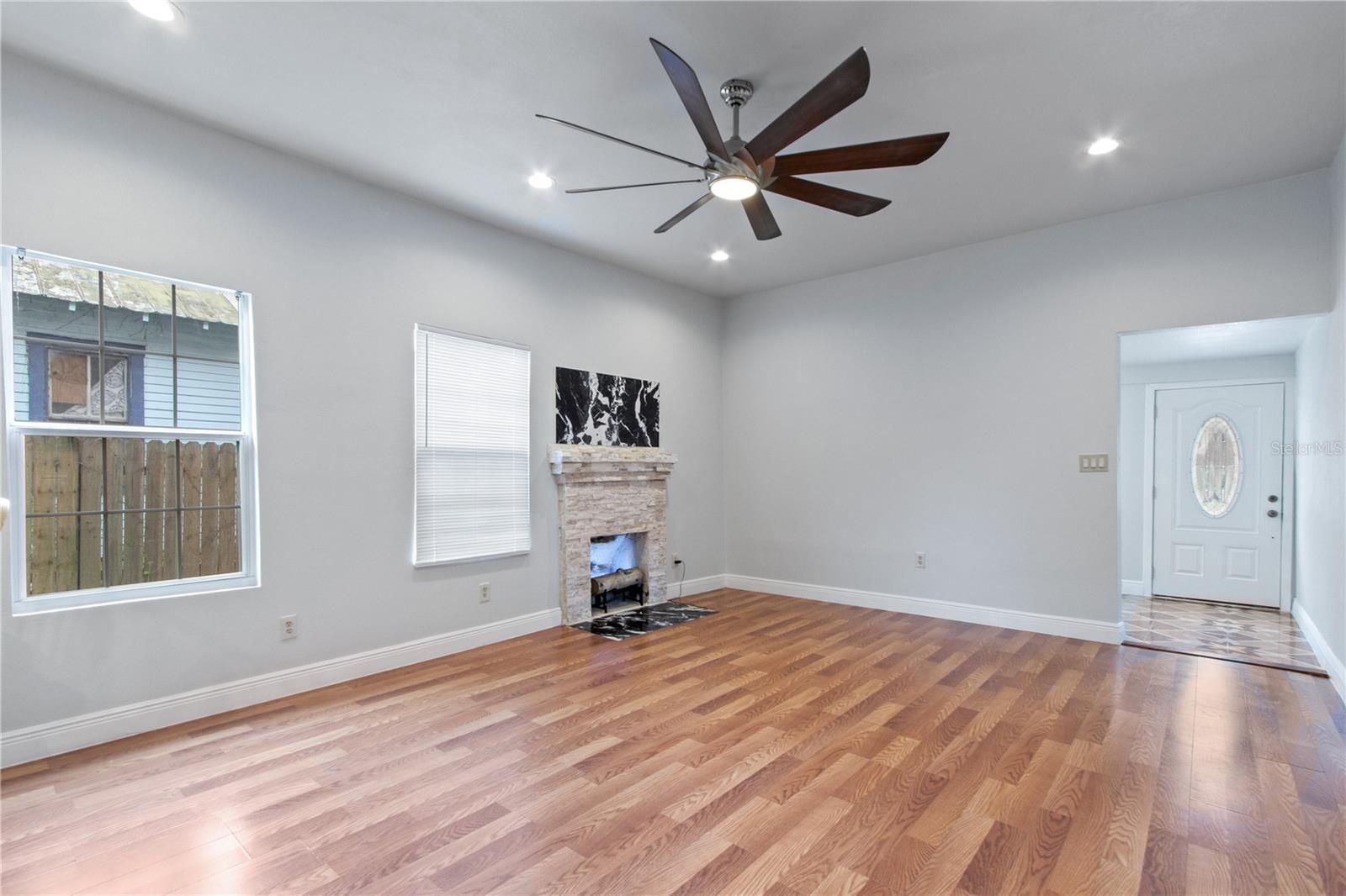 T3395795