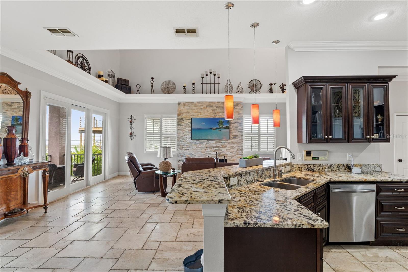 Kitchen/Living room