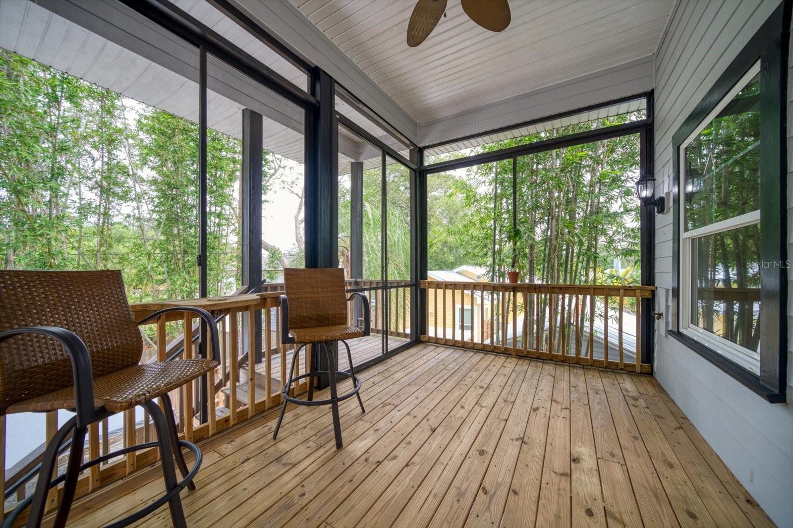 Large Screened in Porch
