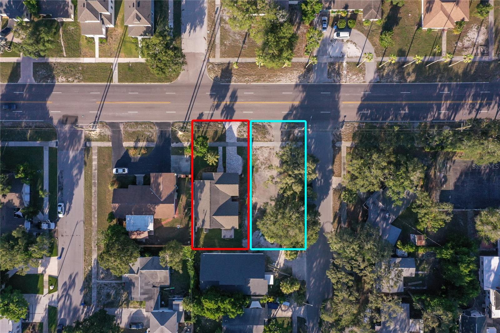 Overhead View of property in Red. Extra lot outlined in blue is optional if Buyer wants a bigger.