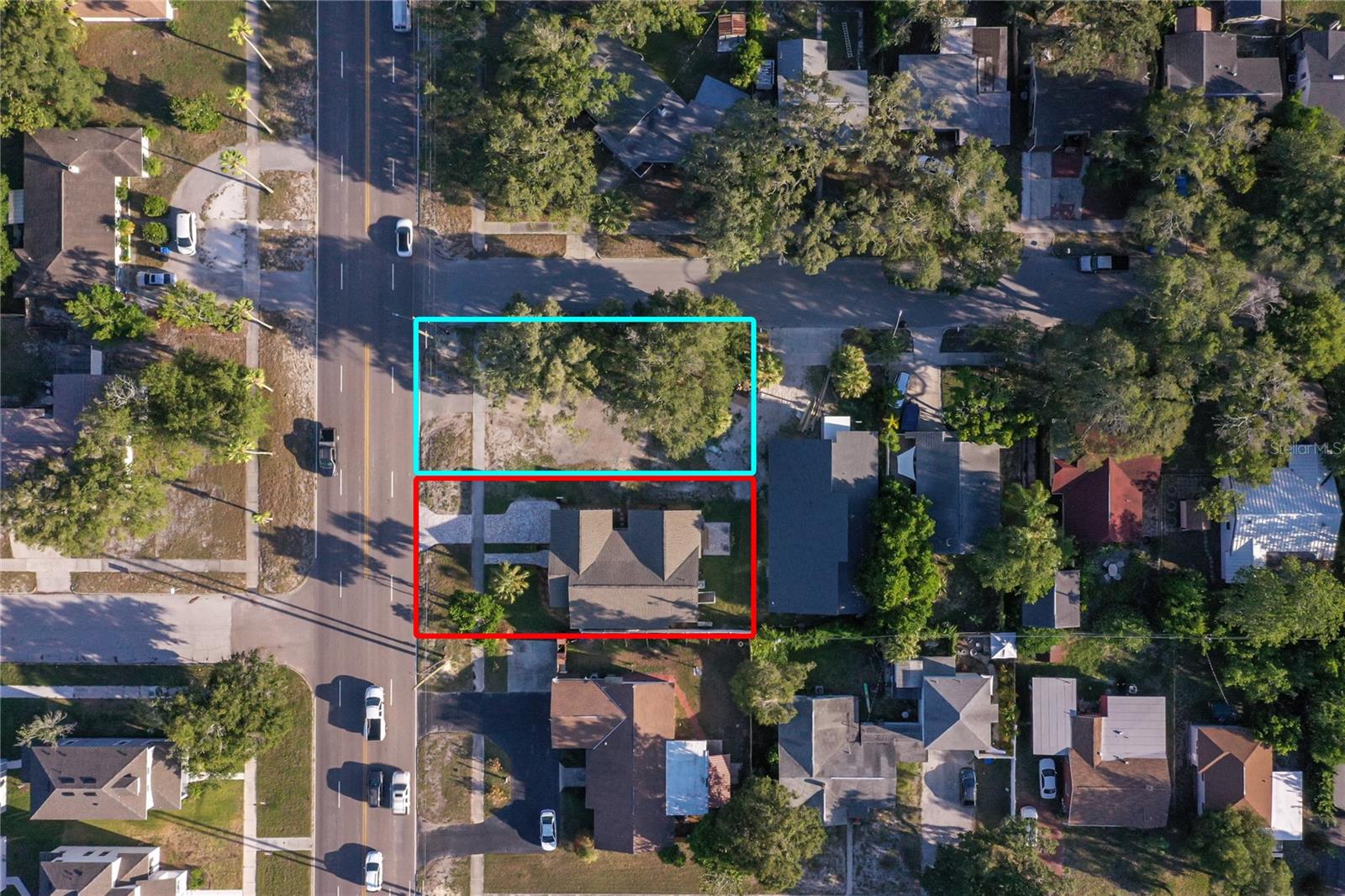 Overhead view of property in red.  Optional lot outlined in blue if buyer wants a bigger yard.