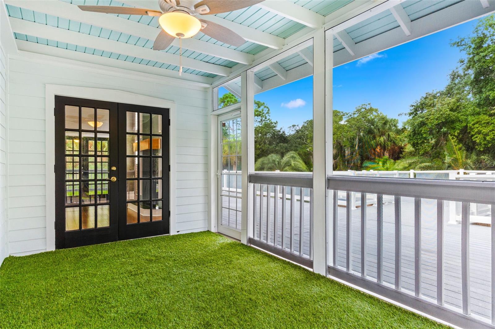 2nd Screened Back Porch