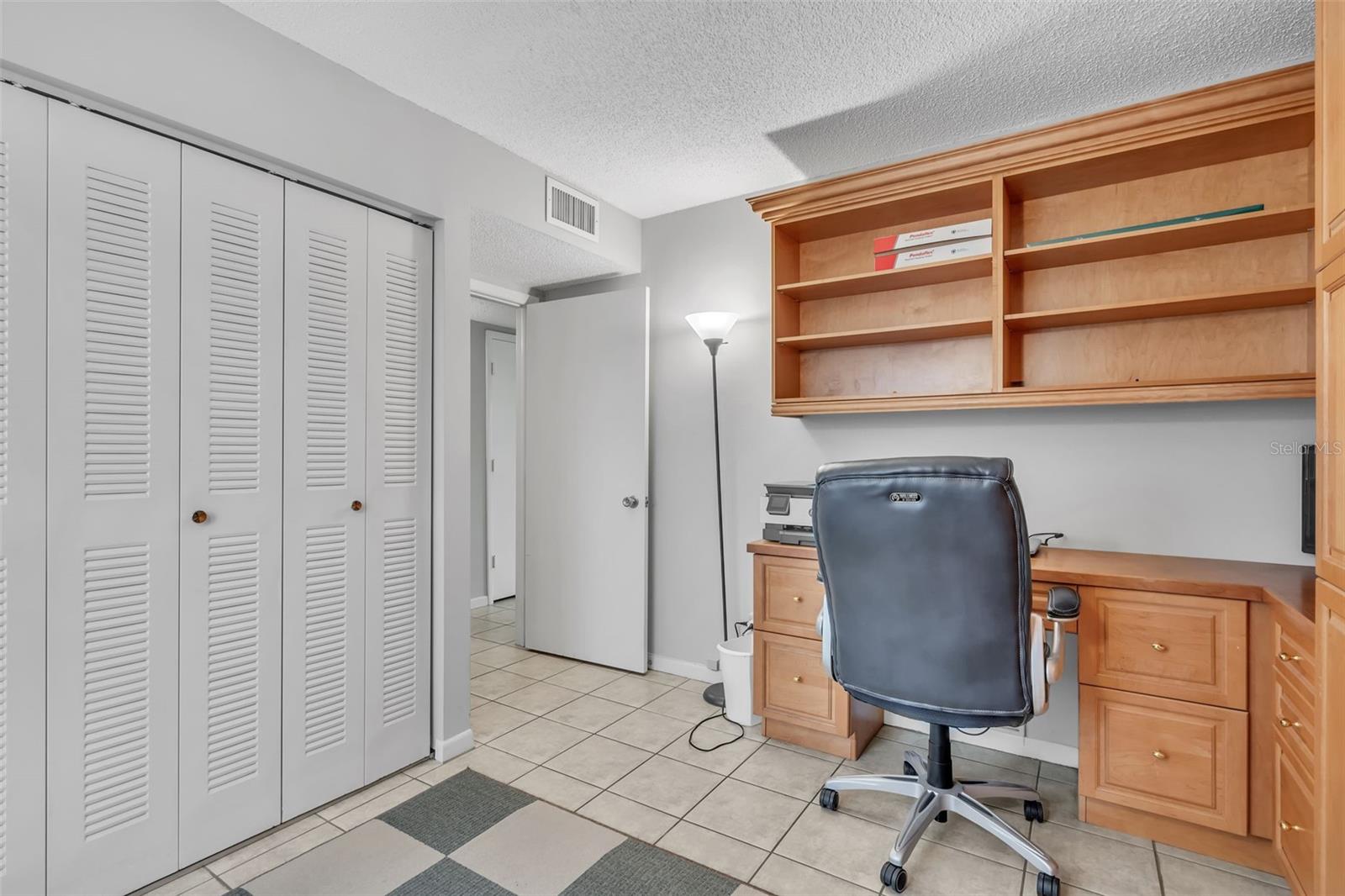BR #2/DEN/OFFICE with MURPHY BED