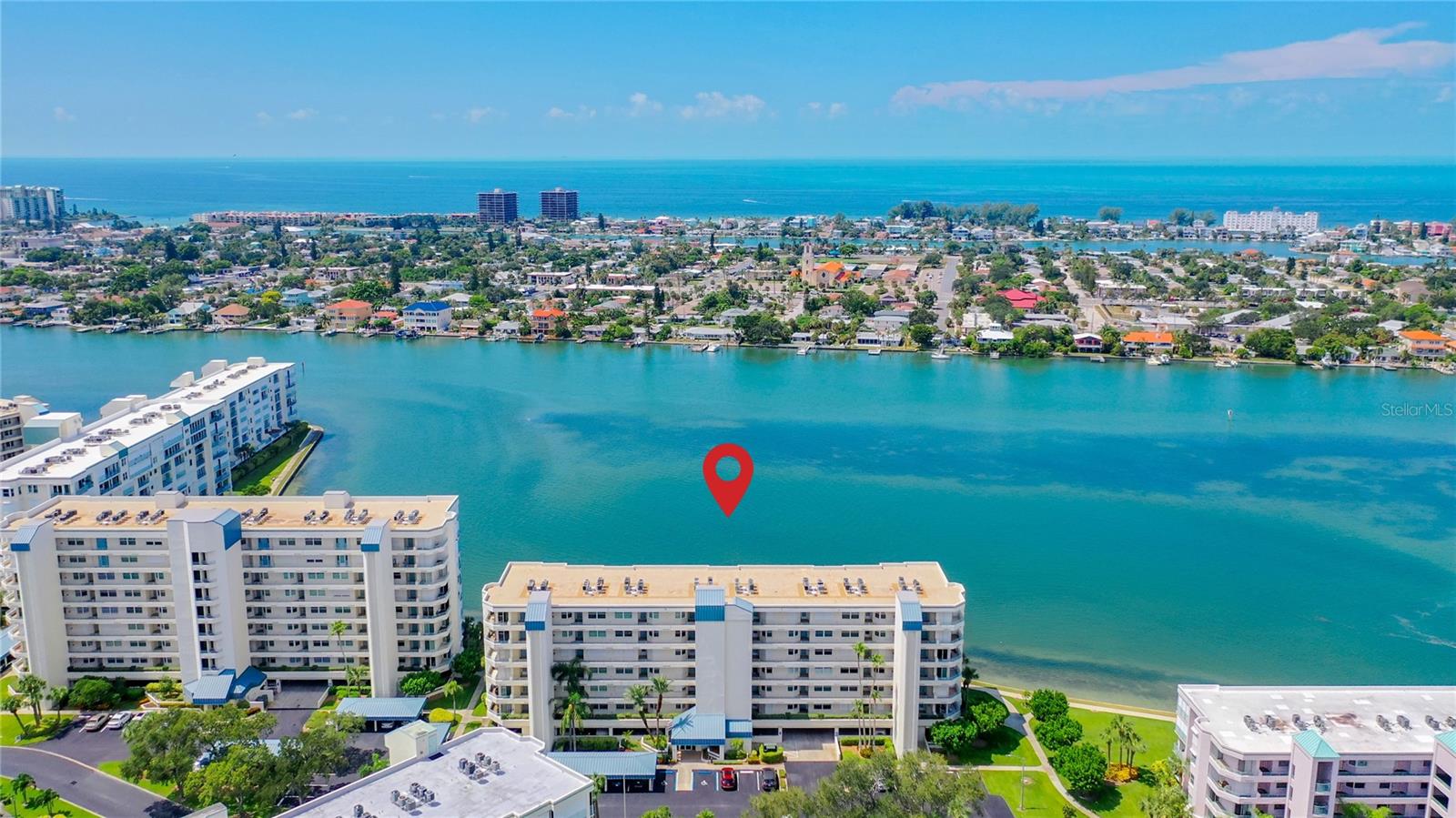 Don't miss the opportunity to own an updated 1145 sq ft condo with water views both in the back of the condo and the front