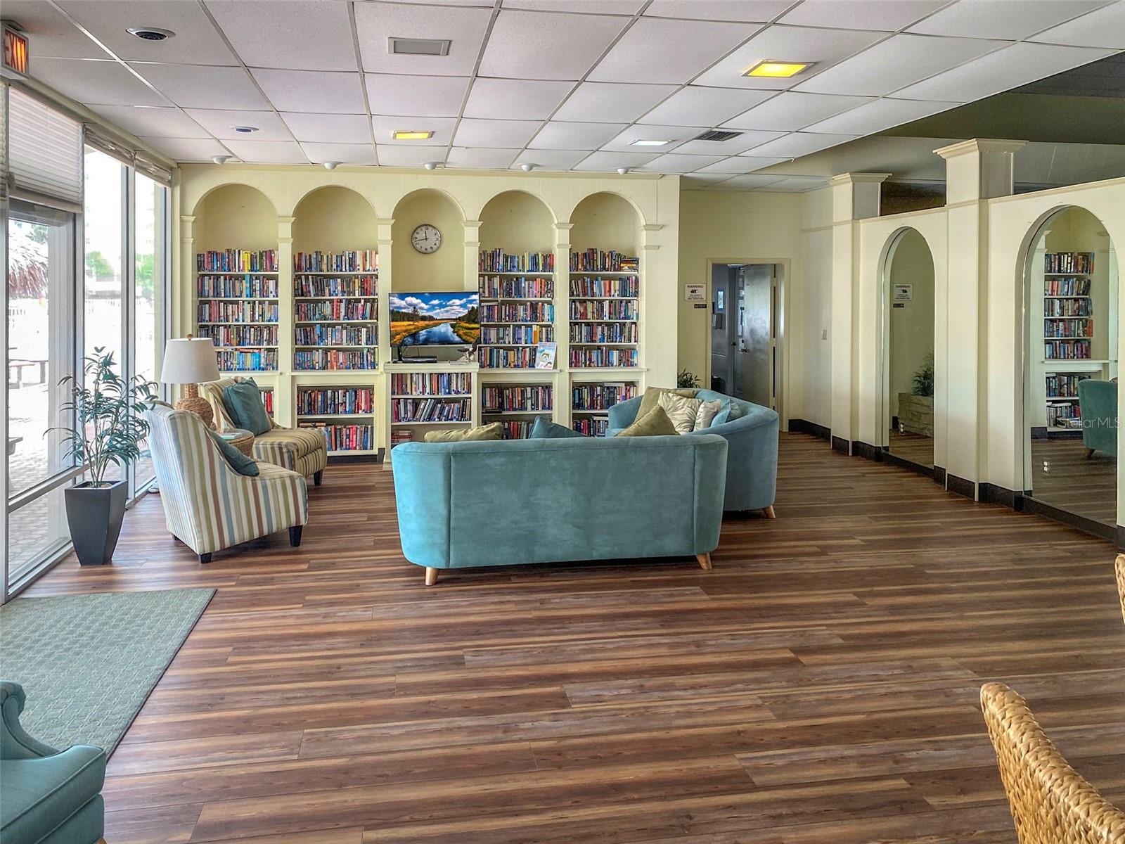 Clubhouse - Library/Sitting Area