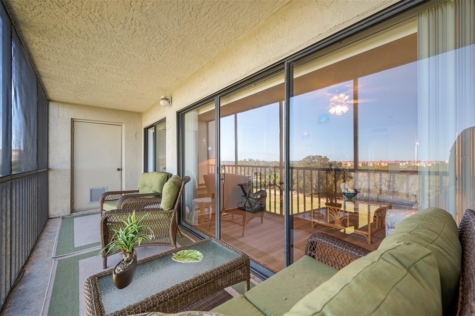 Direct access to lanai from living area.