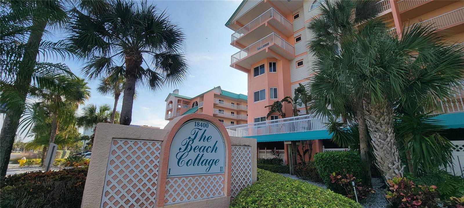 Make Beach Cottage Condo your Florida Lifestyle!