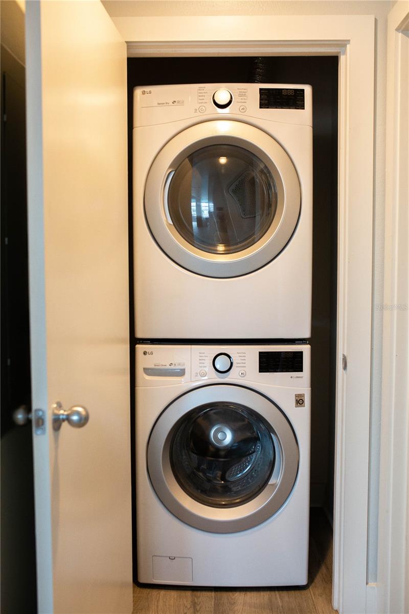 Gas Washer and Dryer