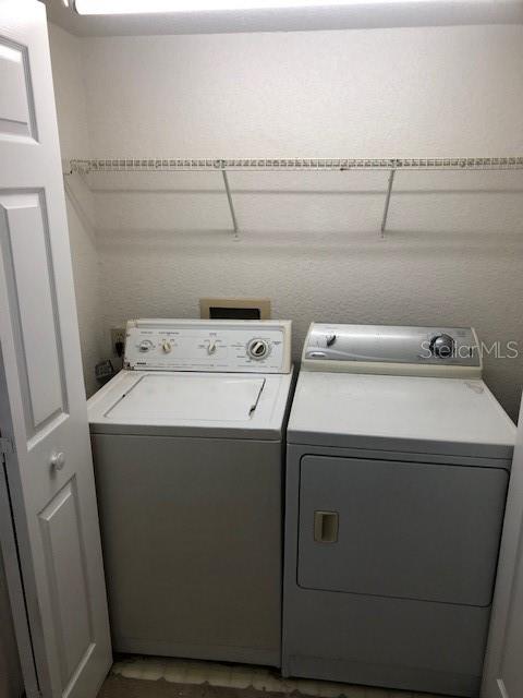 washer dryer closet upper floor