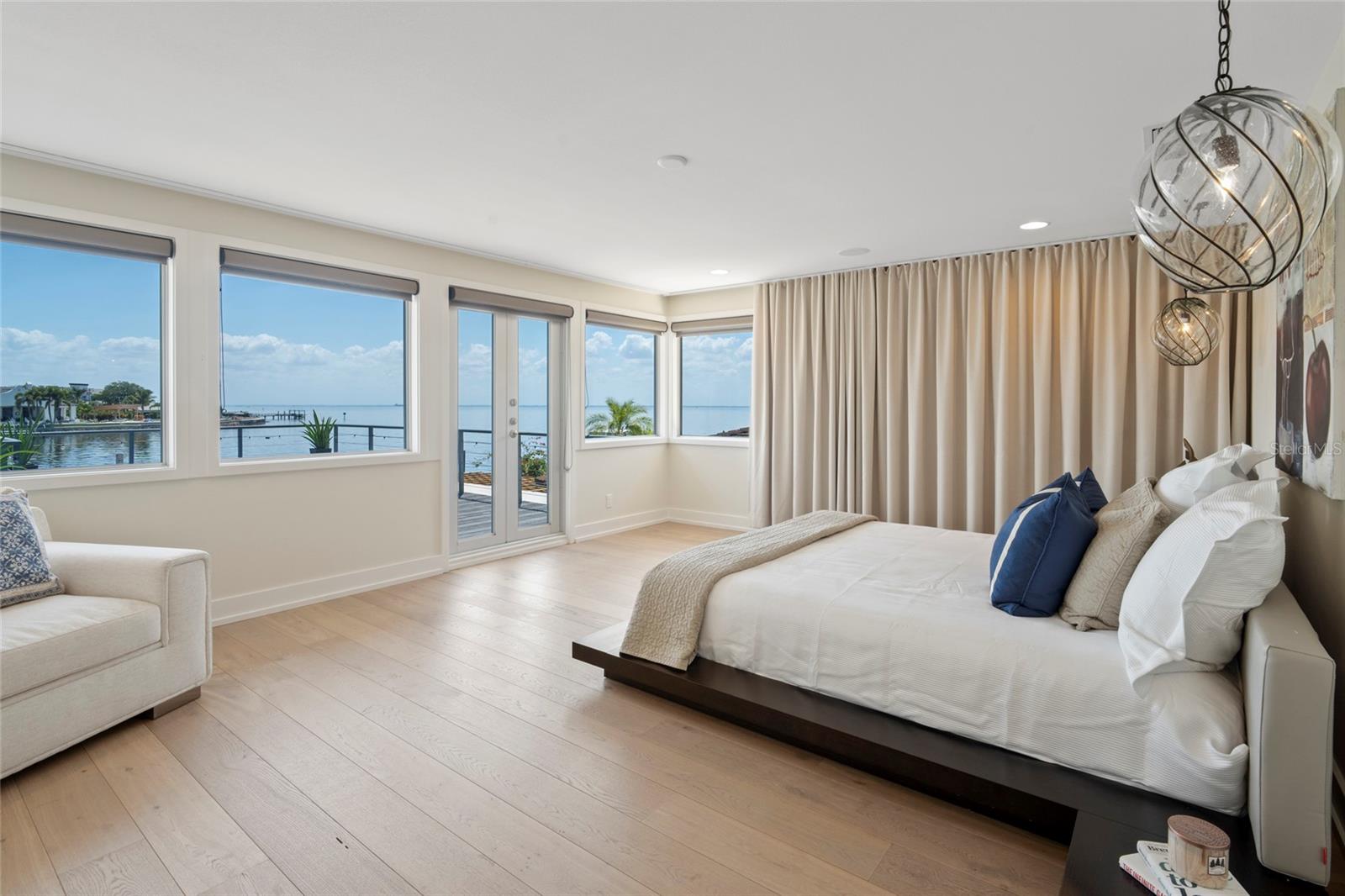 Downstairs bedroom with waterview