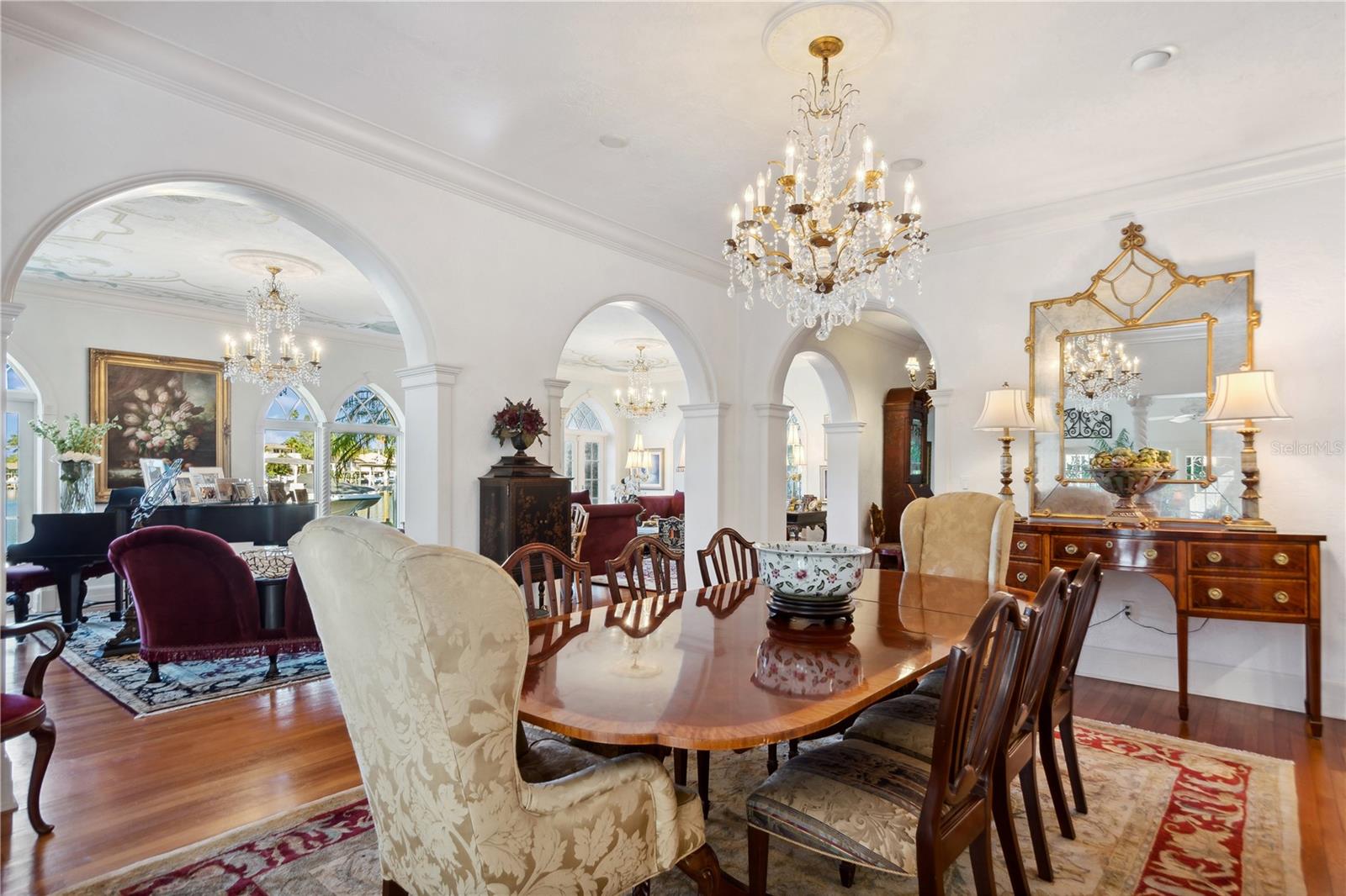 Large great room with large arched windows