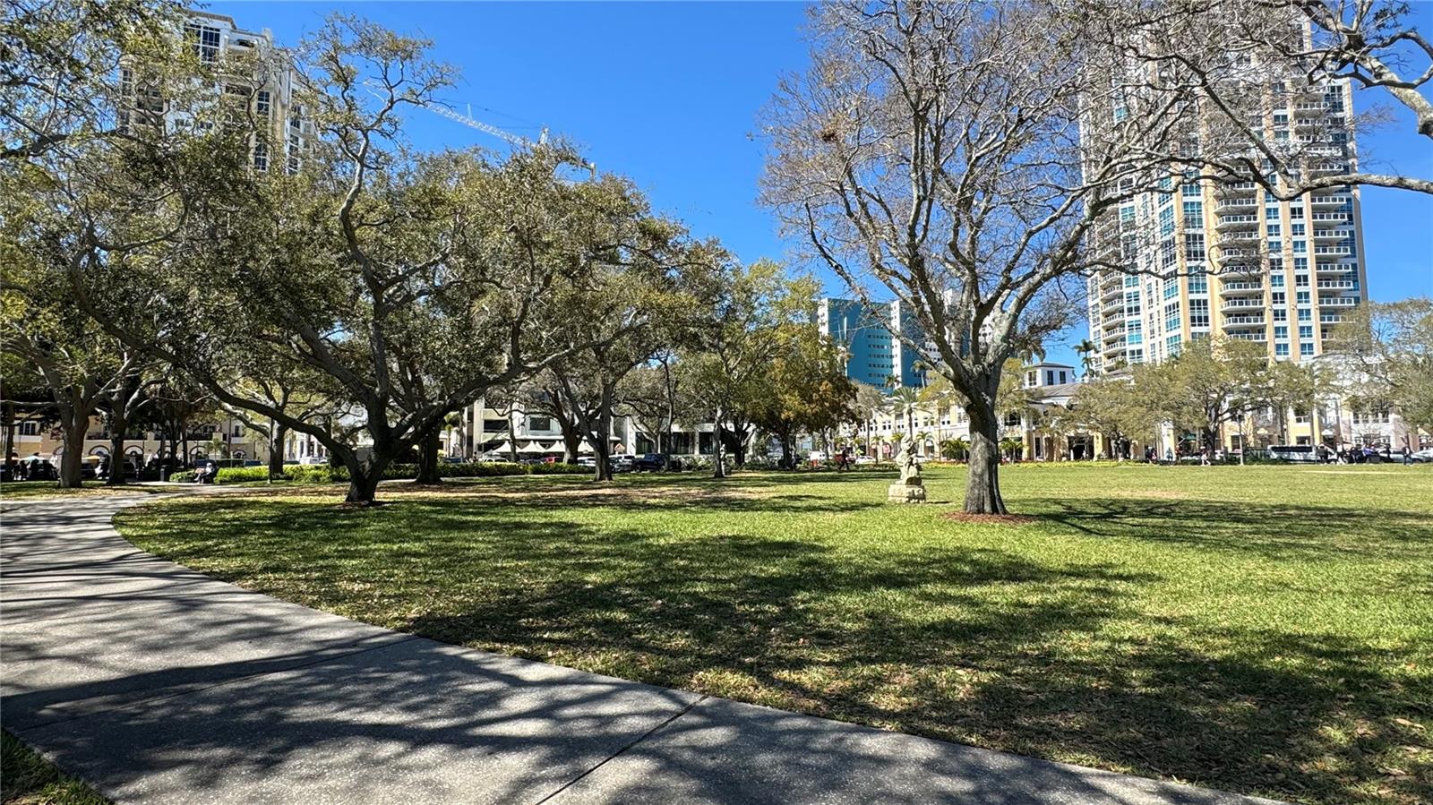 Downtown St Petersburg's Straub Park looking towards the many shops and restaurants on Beach Drive.