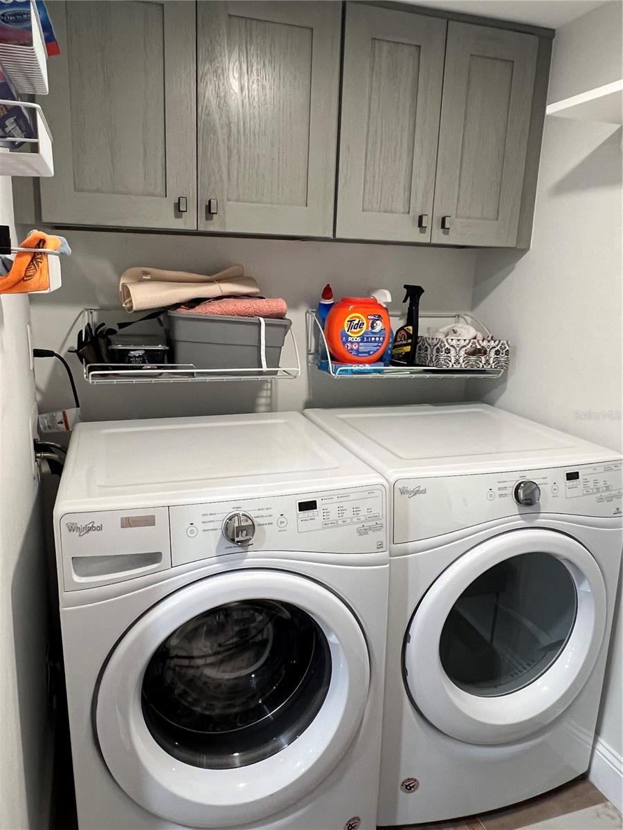 Side Loading Washer and Dryer