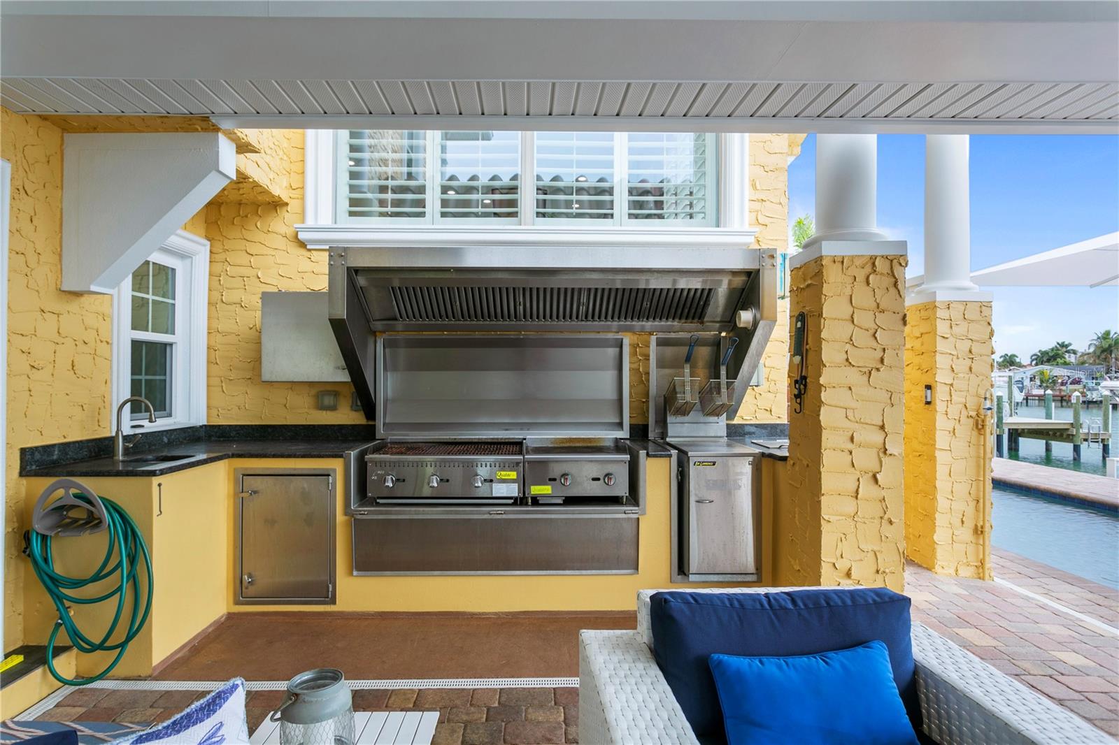 Commercial gas, outdoor kitchen