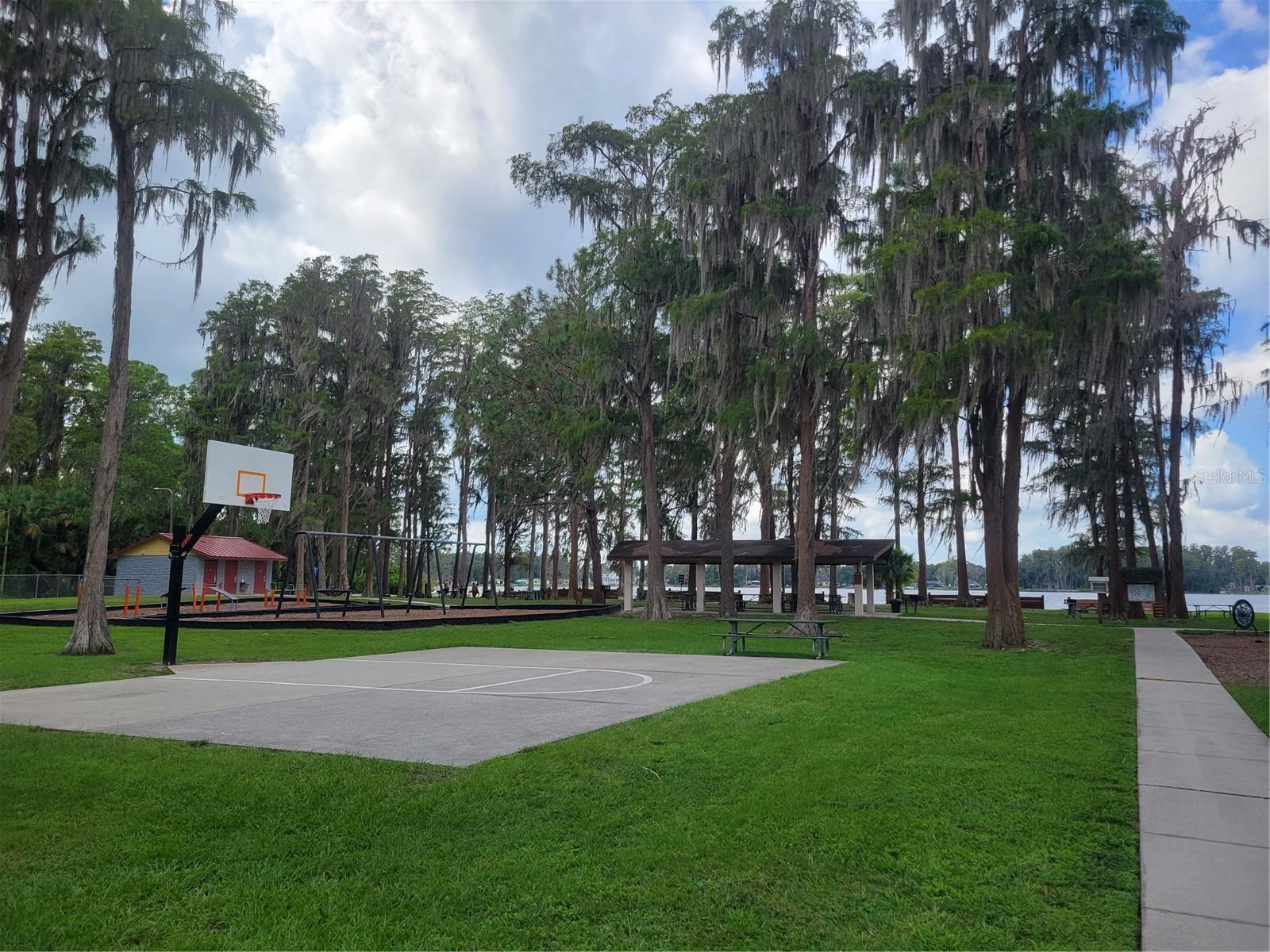 park with basketball