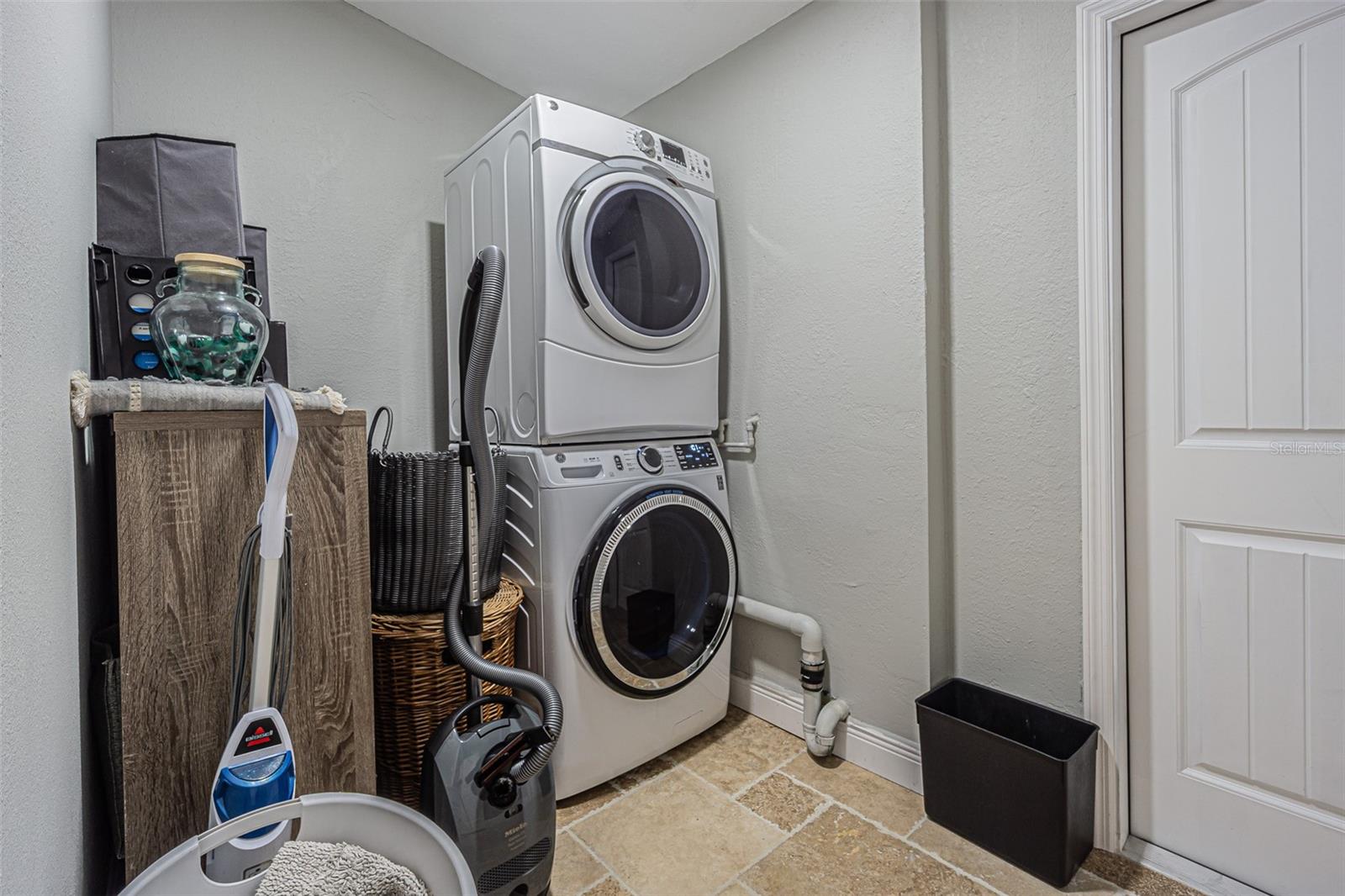 laundry room off of garage