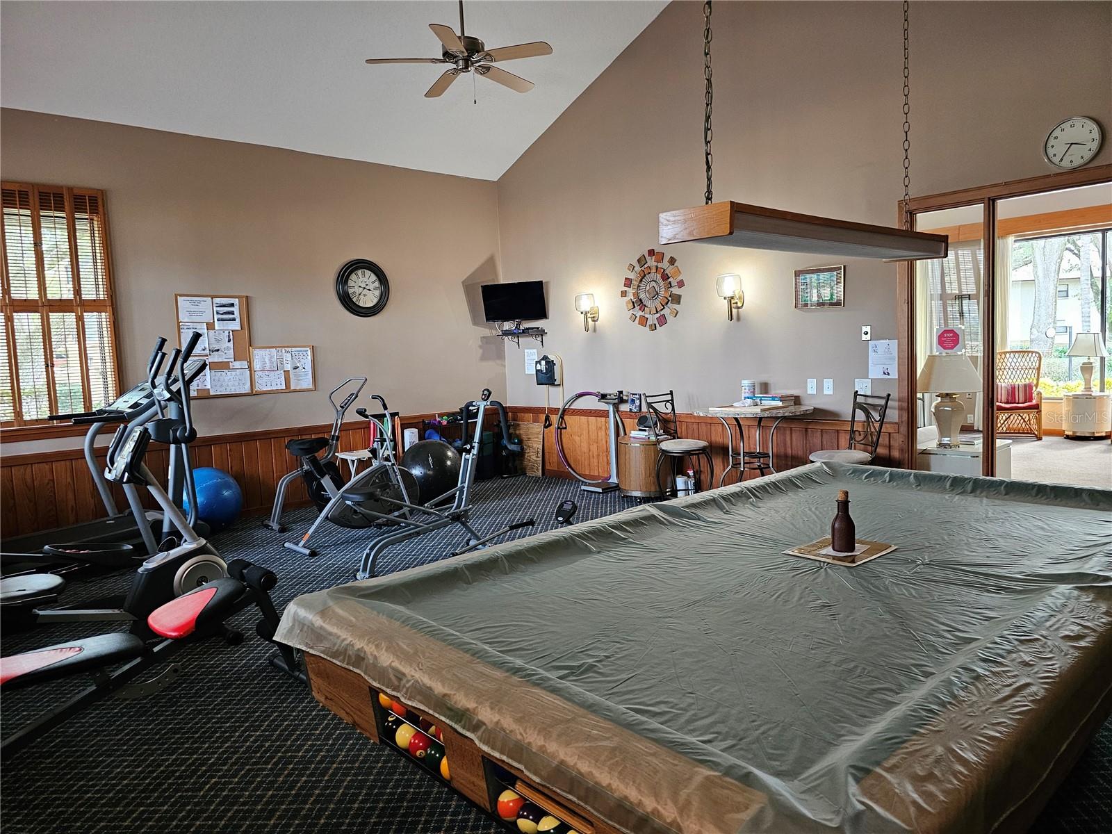 clubhouse fitness and game room