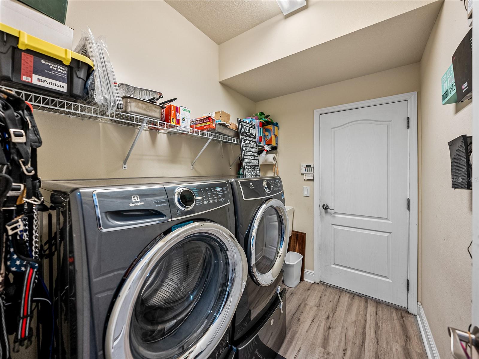 Laundry Room / Door to Garage