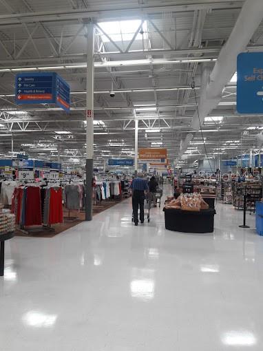 Super Walmart Center