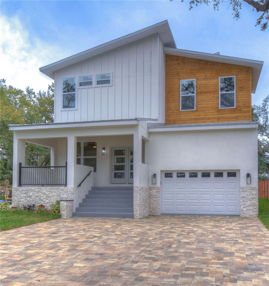This Beautiful New Construction Contemporary Home is waiting for you!