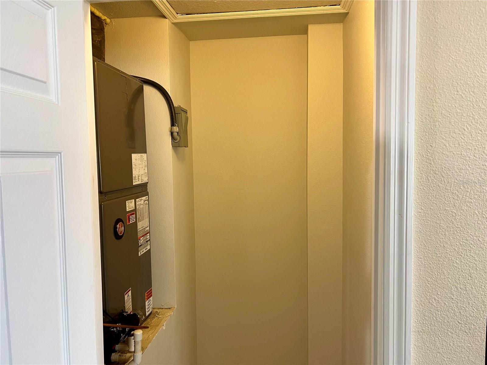 Utility closet that you can actually store in