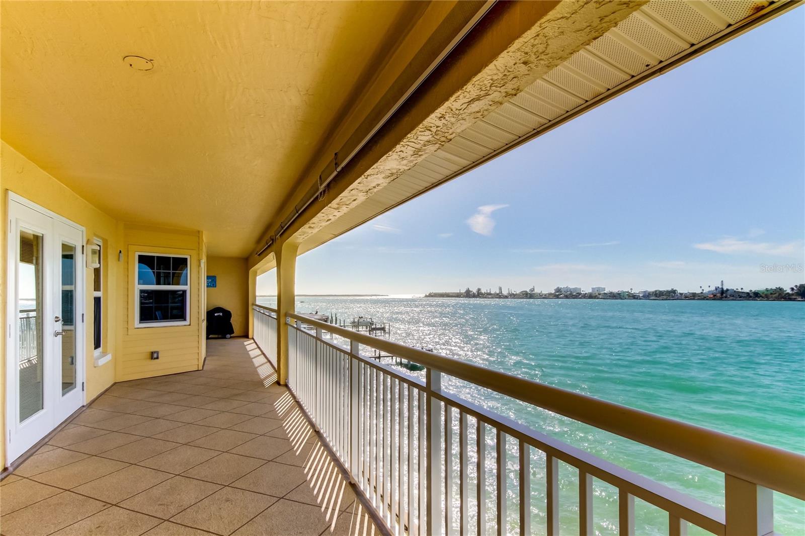 50' Balcony that spans the length of the condo