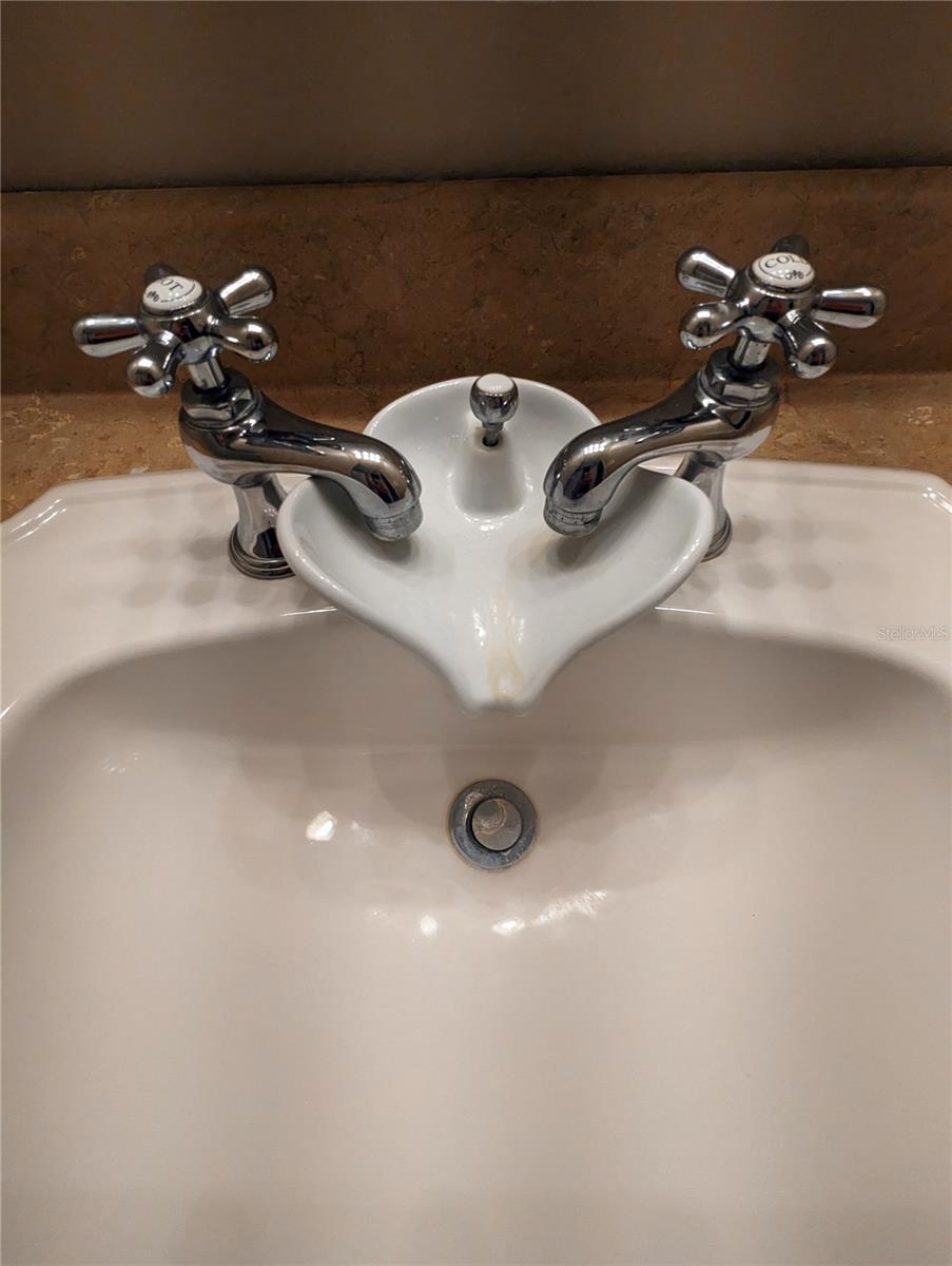 This sink =D