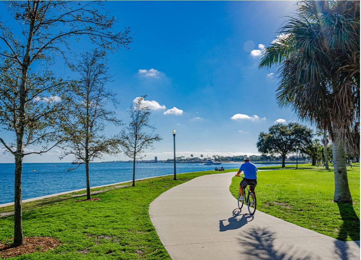 St Pete has LOTS of walking, running, and bike paths!