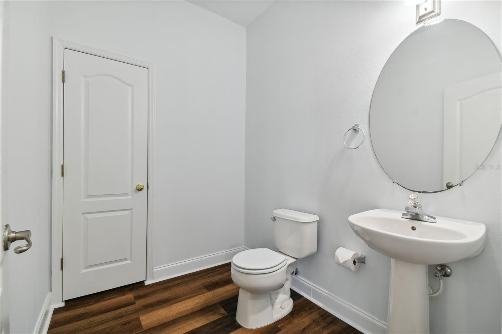 Potentially replace the closet with a shower for a third full bathroom.