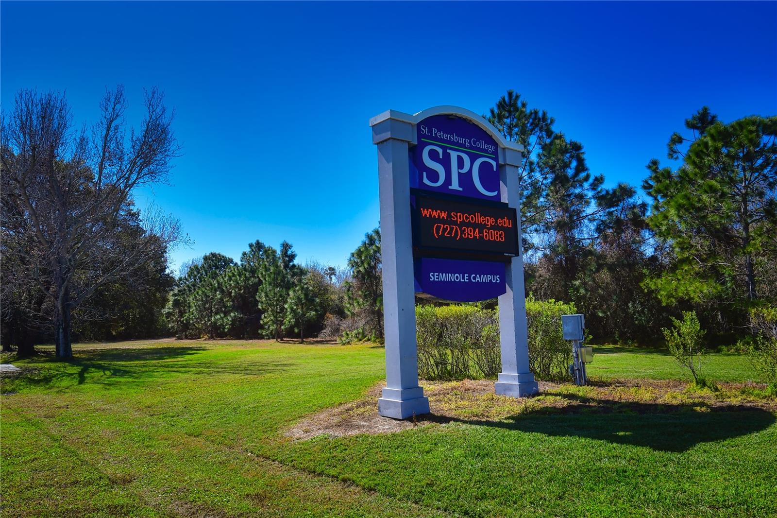 Saint Petersburg Community College Seminole Location - Minutes from Property