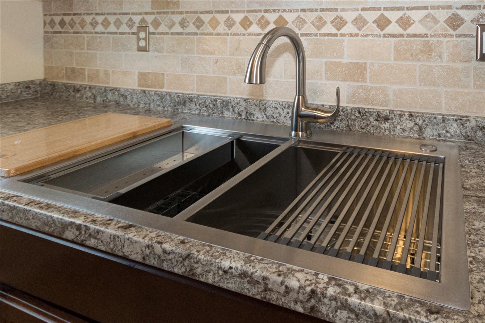 New large stainless steel sink