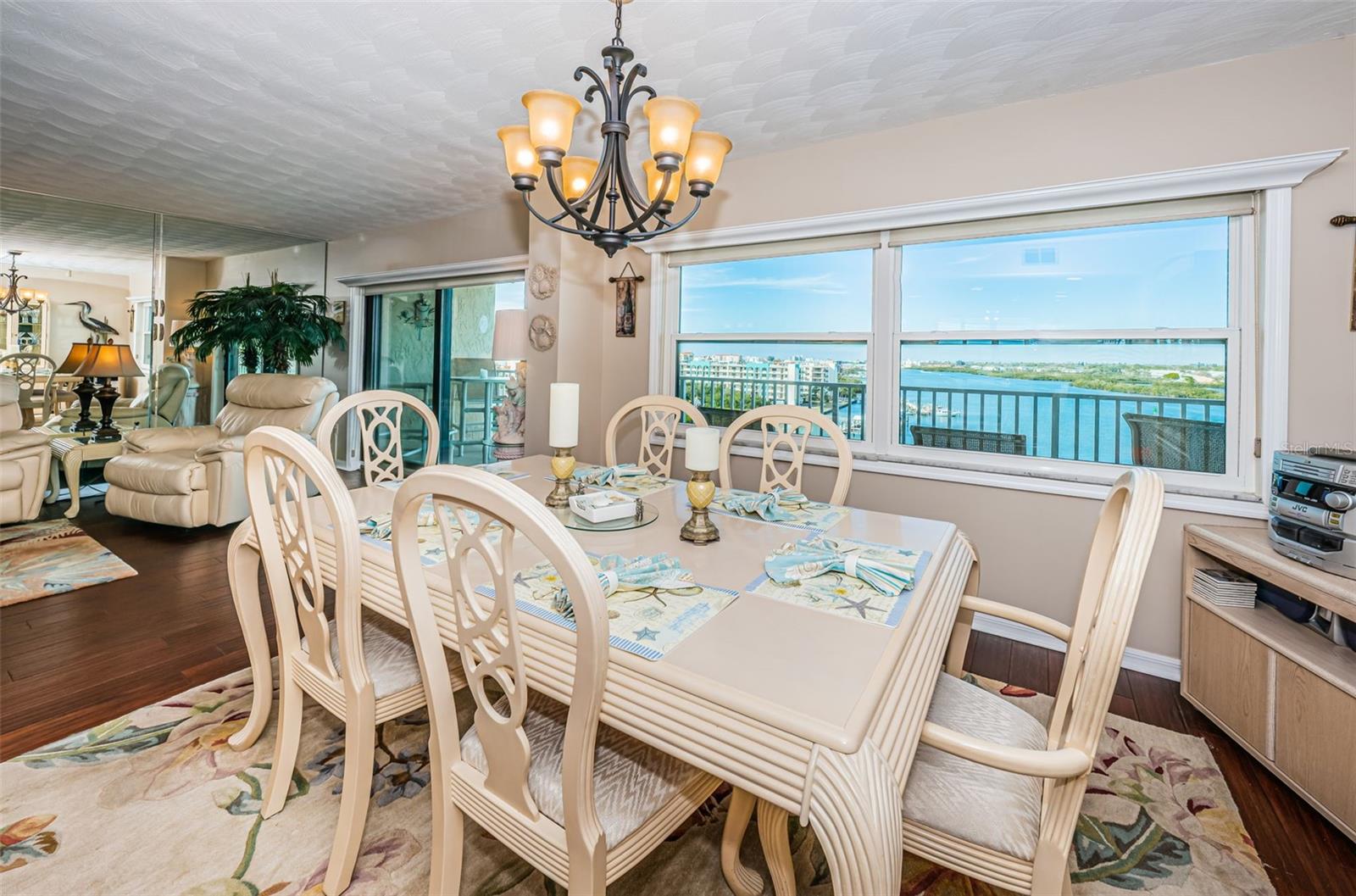 Large Waterfront Dining Room for more formal occasions