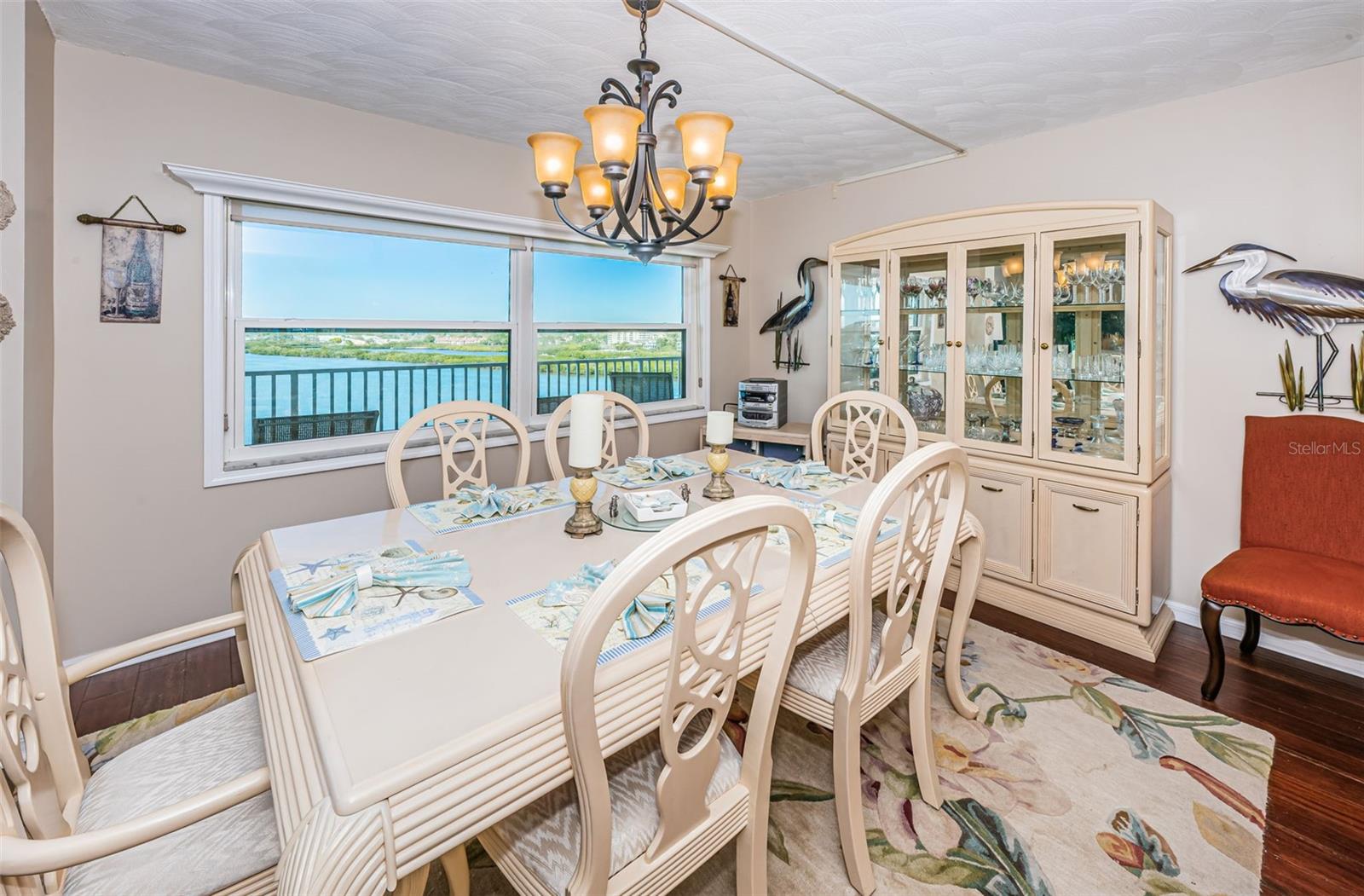 Dining Room with a View!