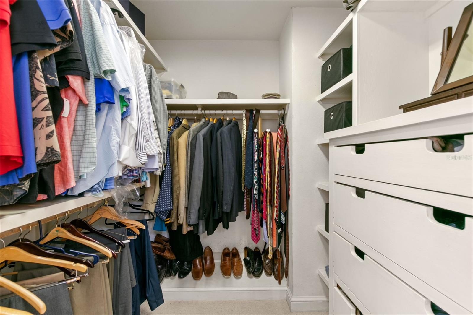 His and hers walk in closet