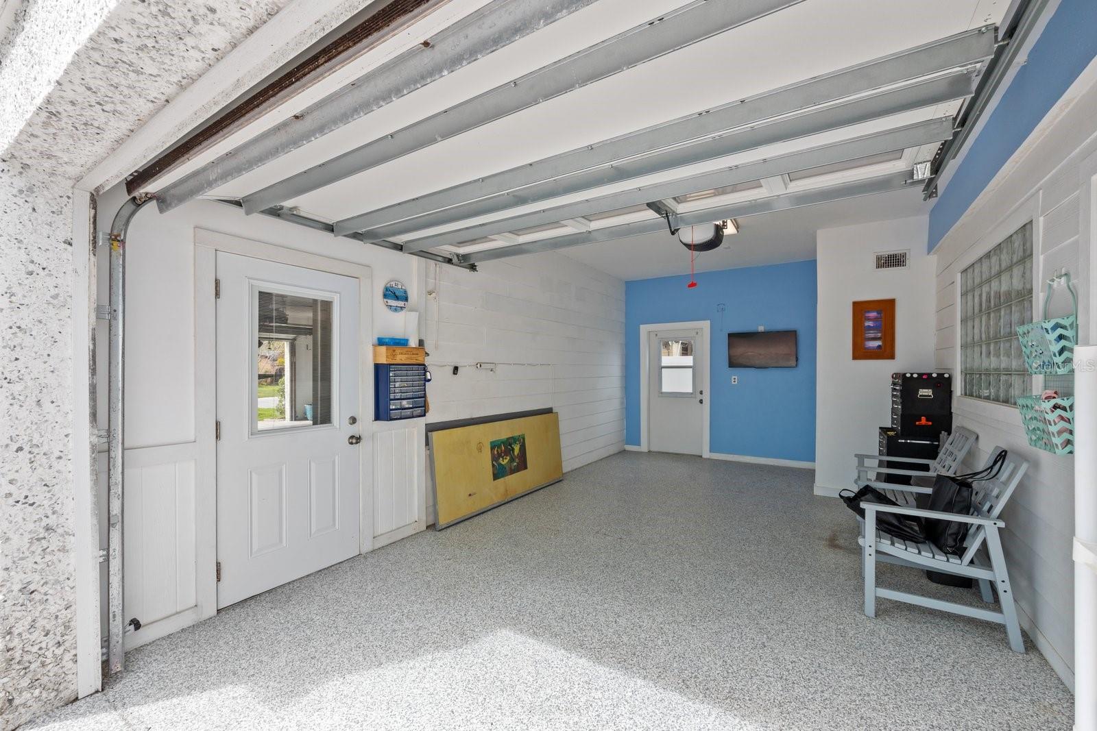Second side garage
