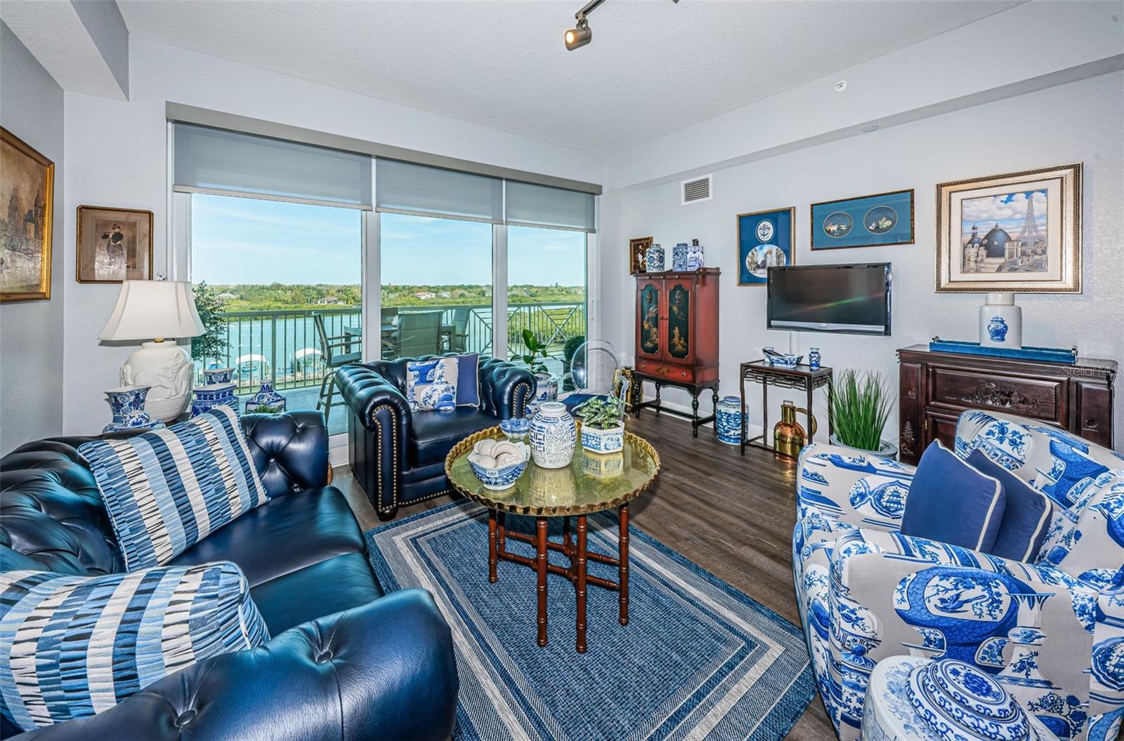 Living / Great Room overlooking the Balcony and Intracoastal