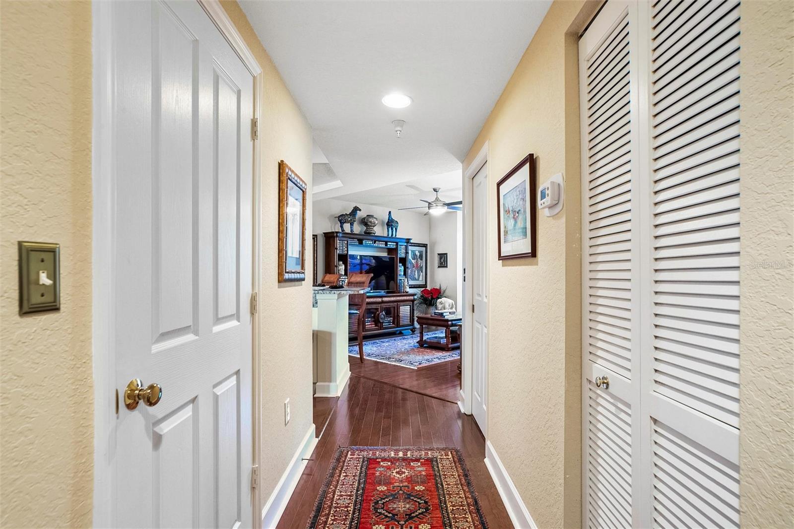 Entry into kitchen and family room