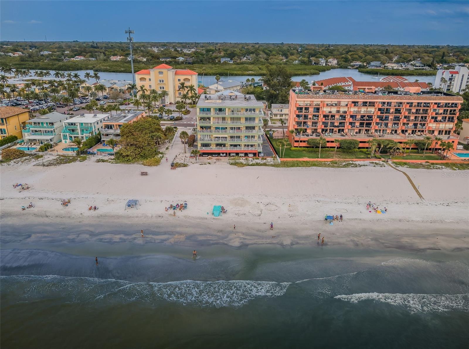 ... BEACH AERIAL LOOKING TOWARD 20 UNIT  THE POINTE CONDOMINIUM.