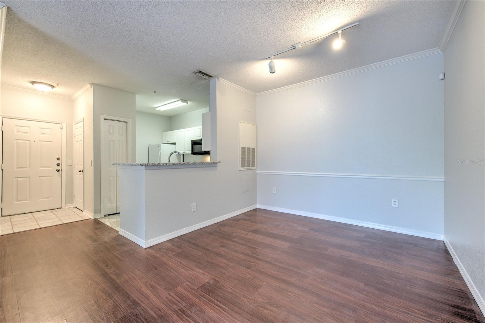 living area with laminate floor