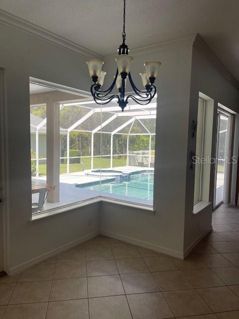 love the corner double solid glass windows in breakfast nook over looks pool and lanai
