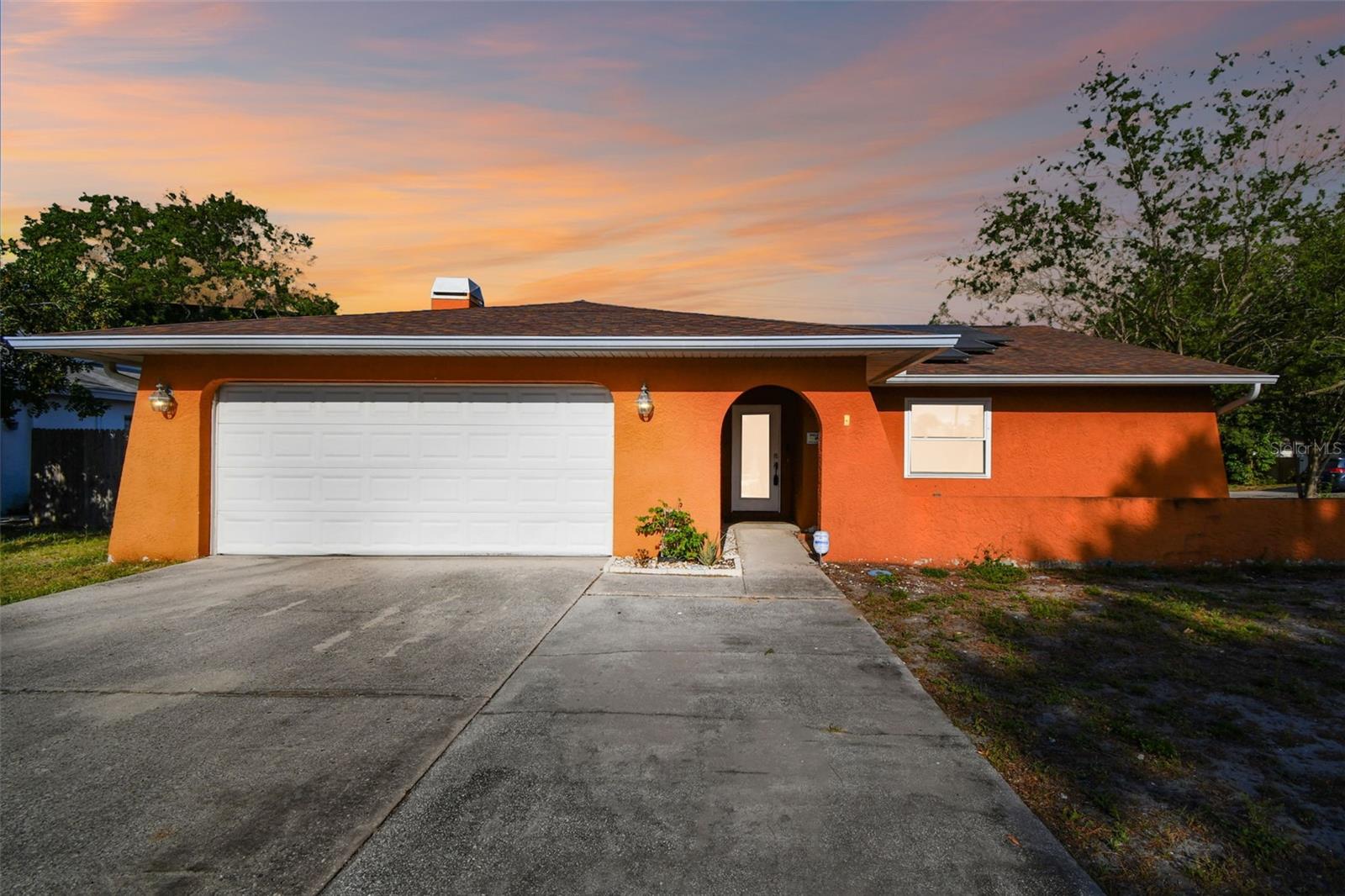 Welcome to 2371 Grove Ridge Dr Palm Harbor, FL