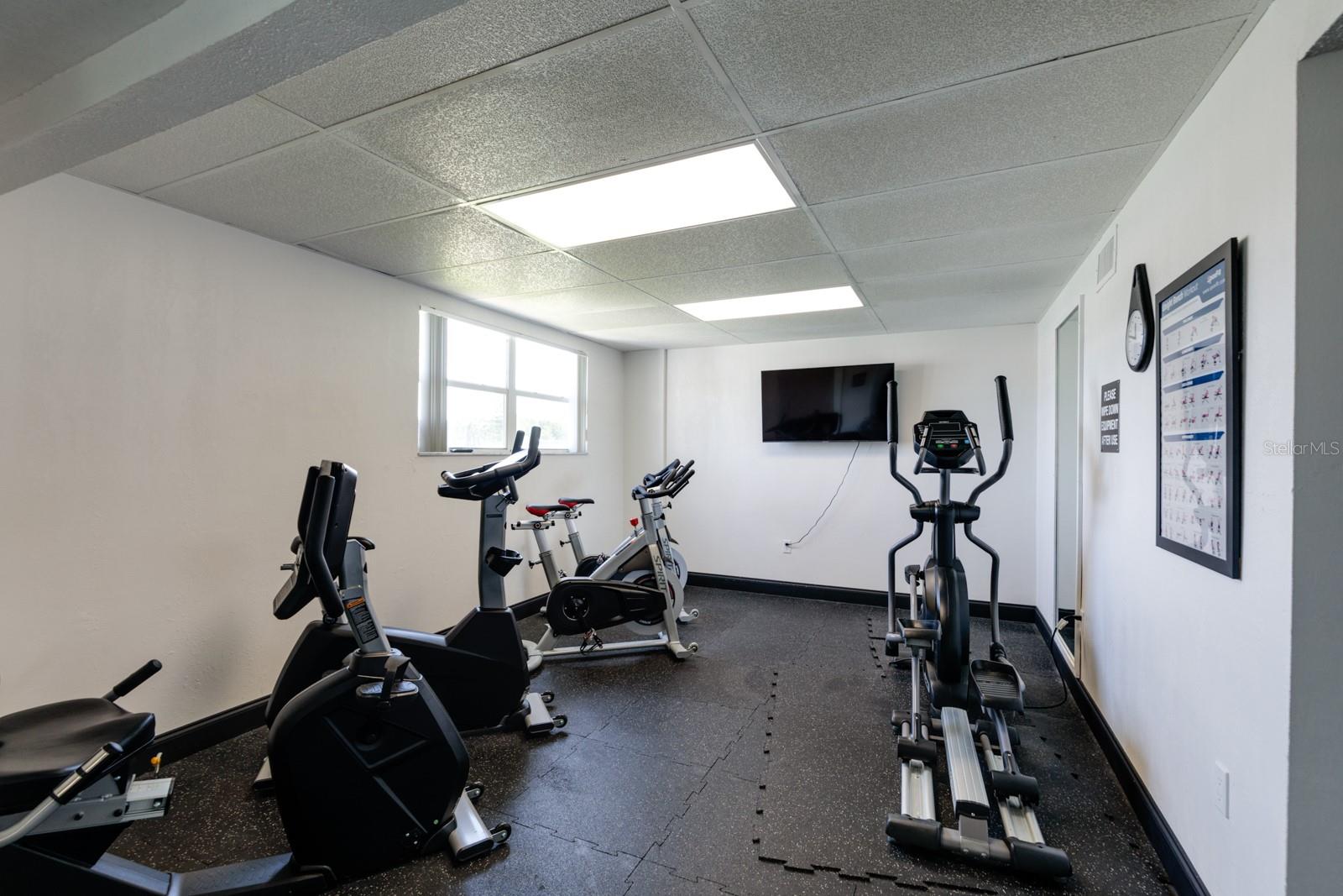WORKOUT FACILITIES - 4 ROOMS