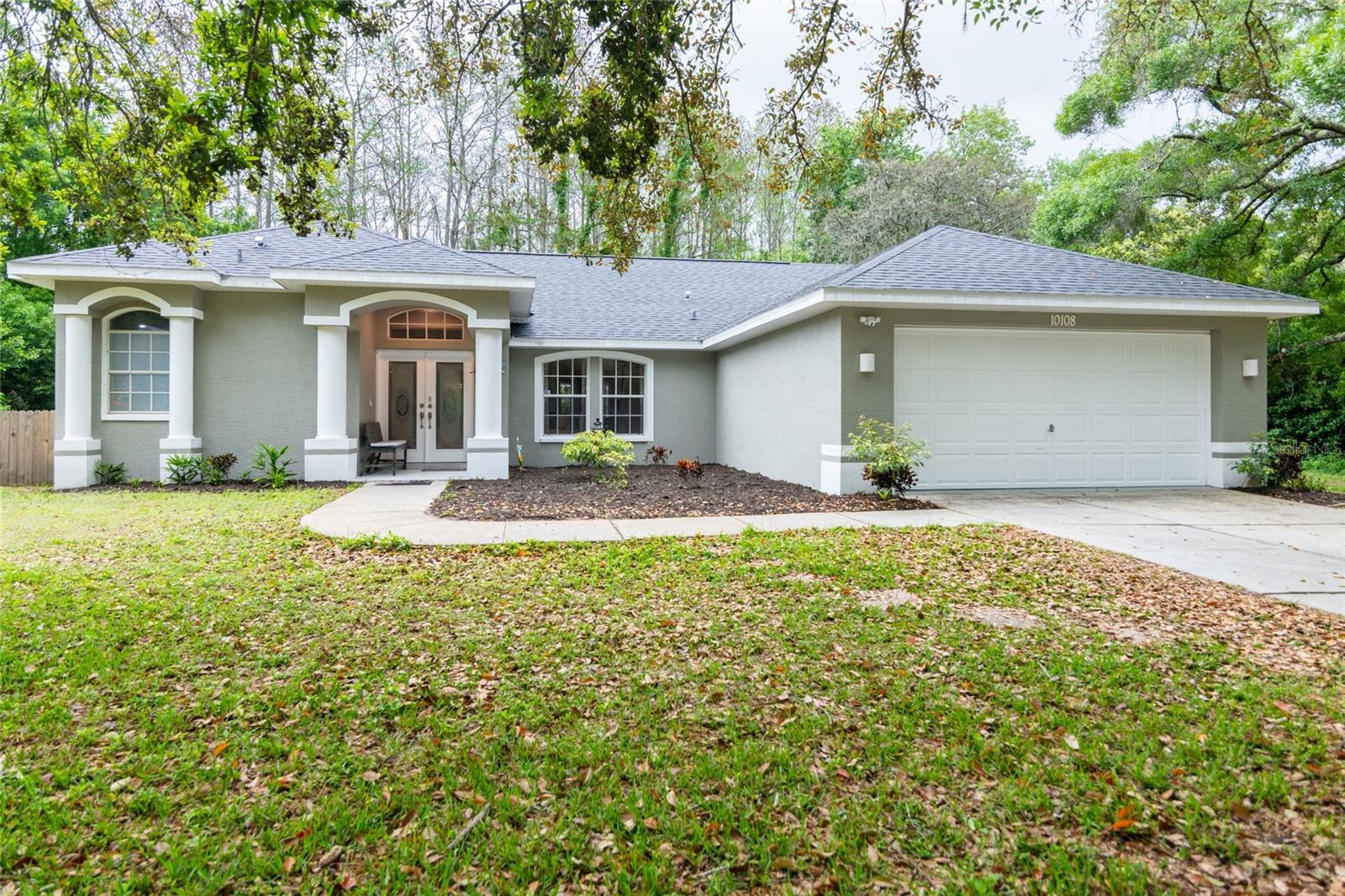 MUST SEE 4 BEDROOM 2 BATH POOL HOME on 1.56 ACRES that was completely REMODELED in 2022. NO HOA OR CDD and located on a CUL-DE-SAC.