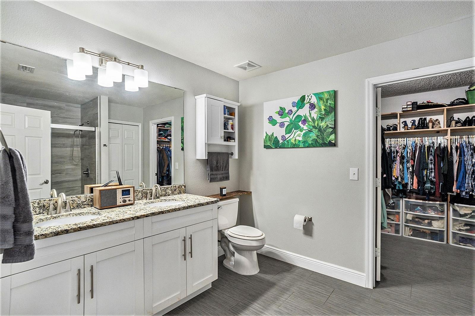 En Suite Primary Bathroom with Dual Sinks, Granite Counters