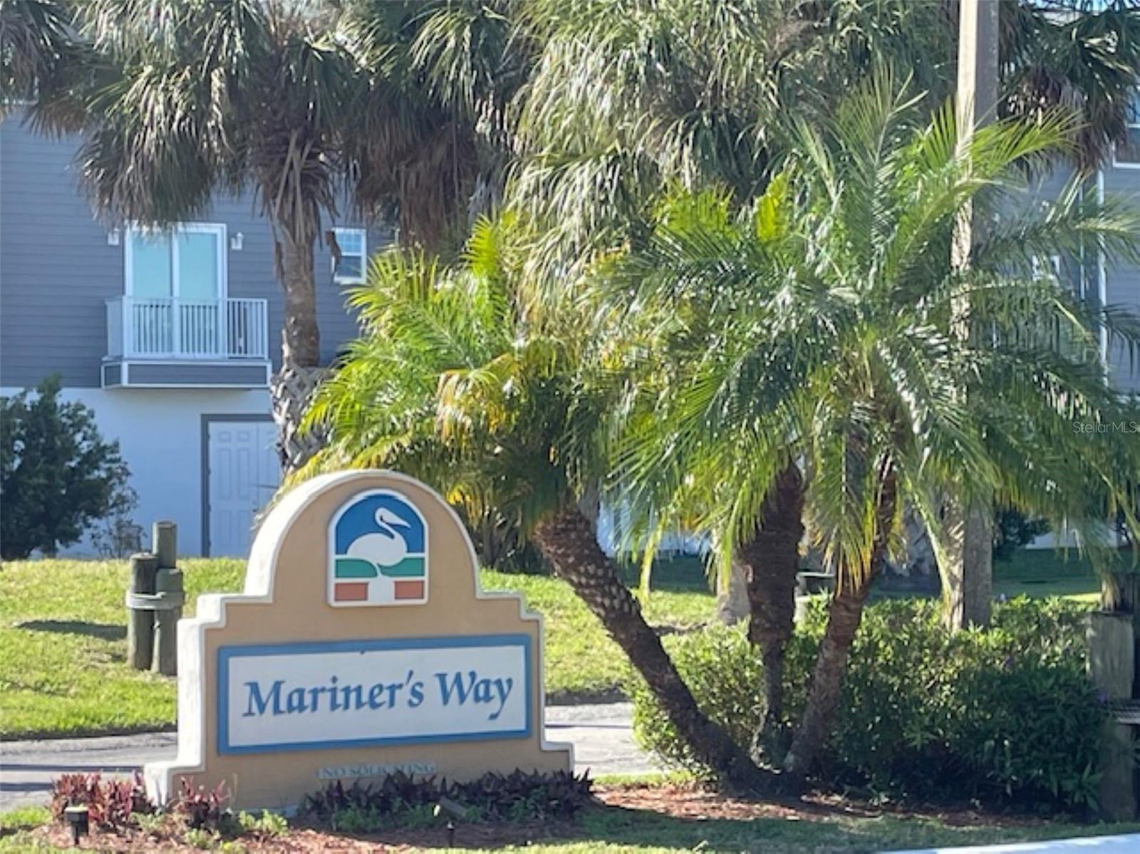 Mariner's Way Entrance