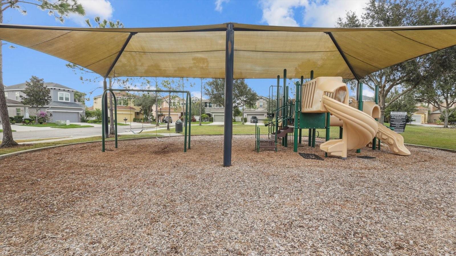 Canopy playground