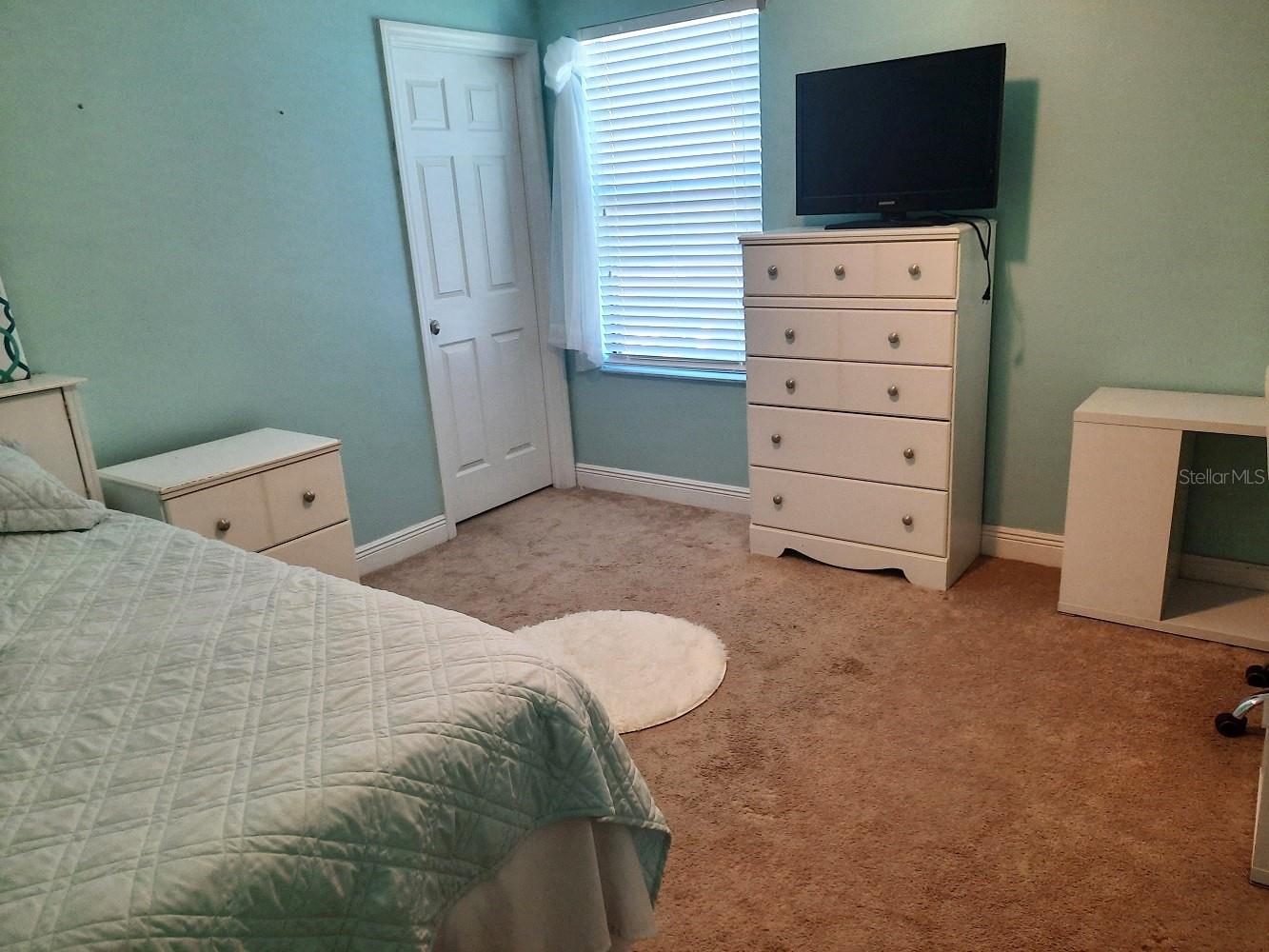 3rd Bedroom with 5' x 10' Walk-in Closet